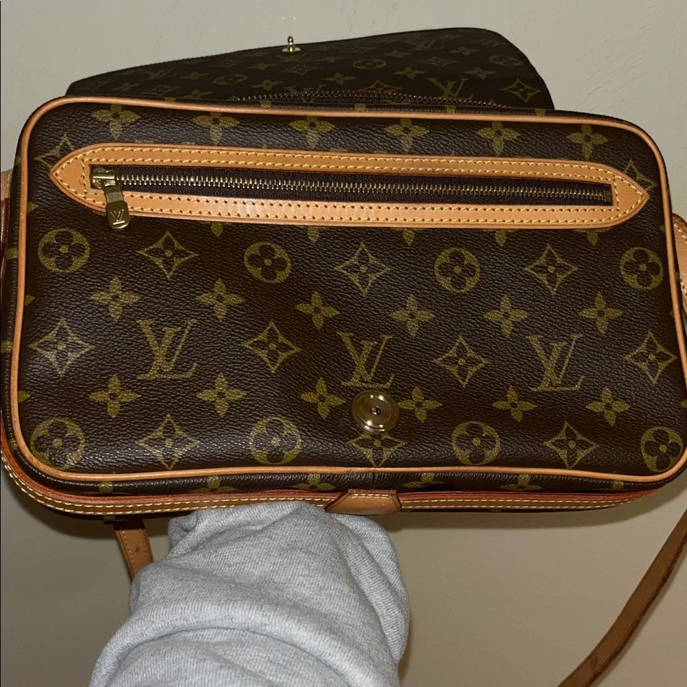 Louis Vuitton Monogram Saint Germain Bag - Picture 10 of 13